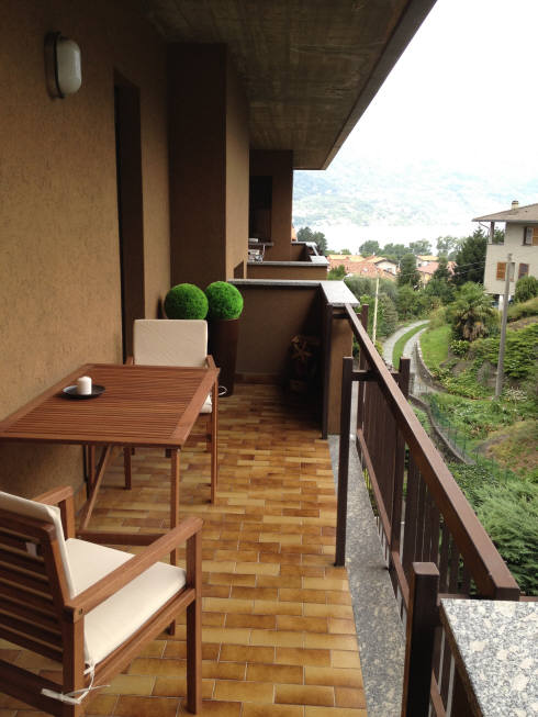Dervio (LC) : Monolocale con posto auto