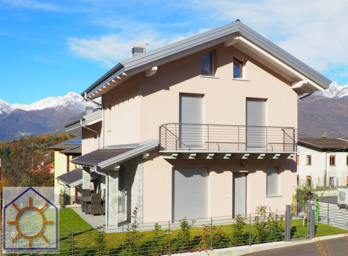Colico (LC) : Villa Bifamigliare di recentissima costruzione in classe A
