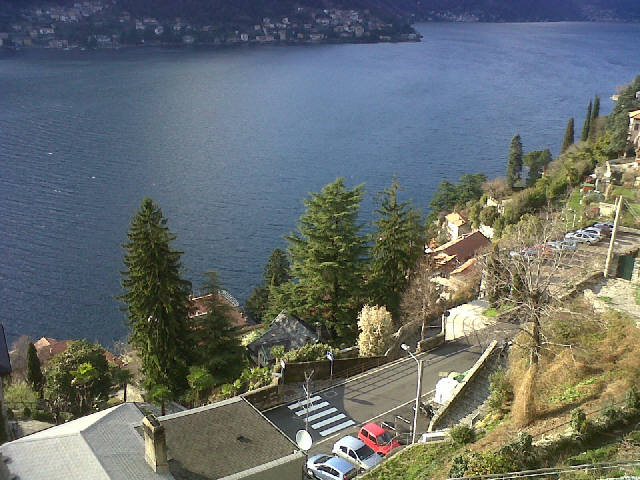 Pognana Lario (Co) : Appartamento da ristrutturare bella vista lago