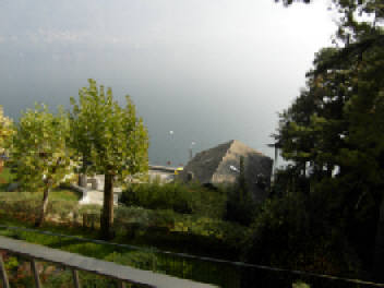 Laglio (Co) : Appartamento con balcone vista lago con rimessa