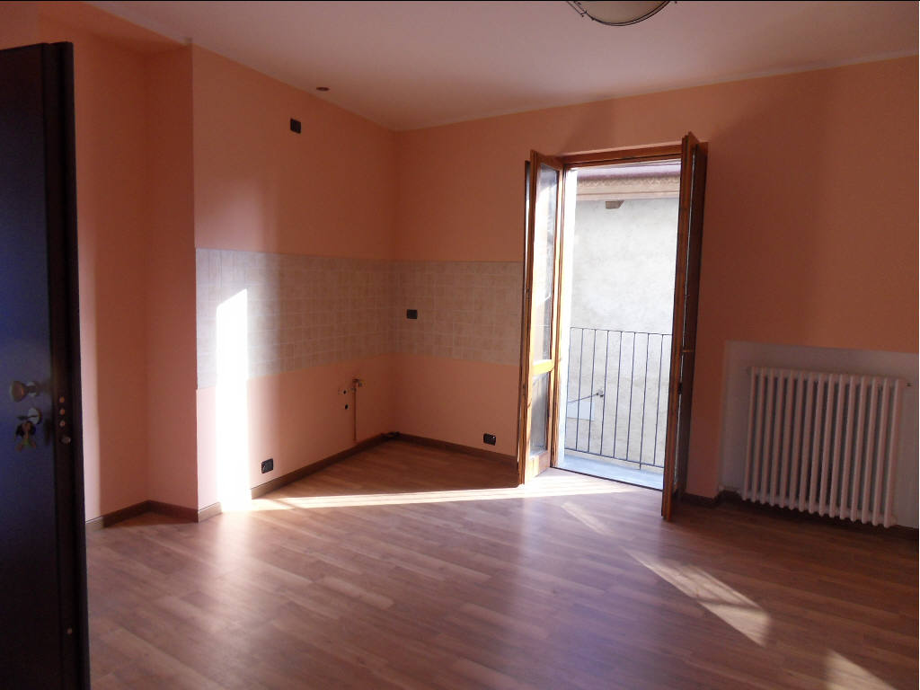 BILOCALE TERMOAUTONOMO RISTRUTTURATO