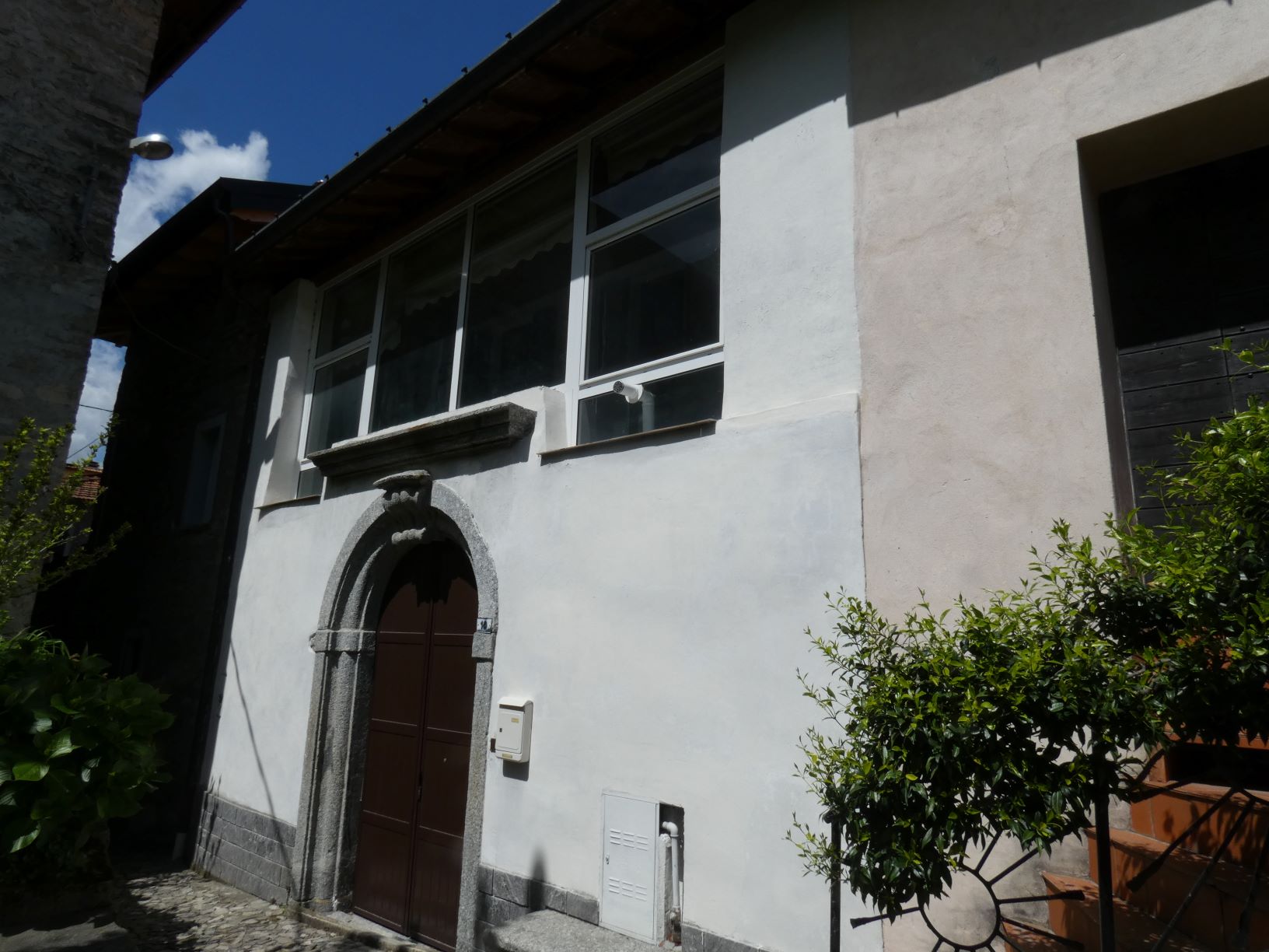 Lezzeno (Co) : Appartamento 