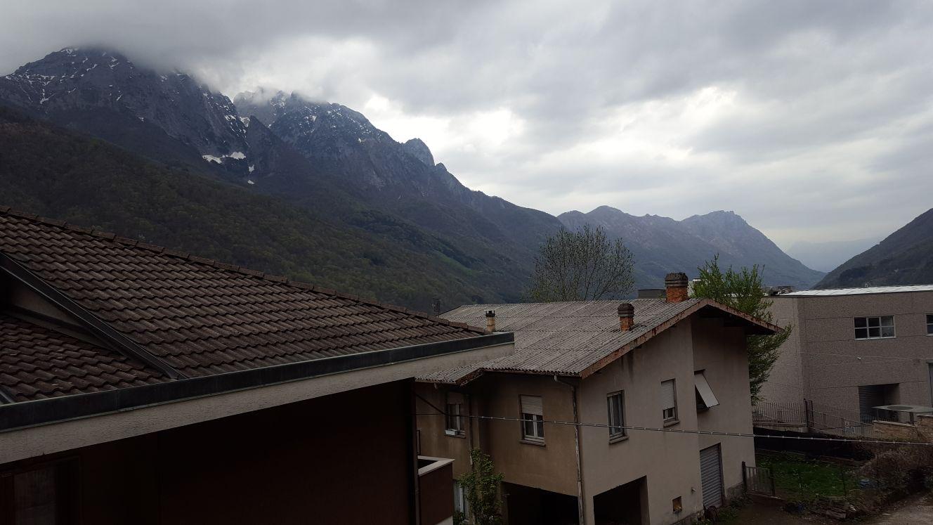 Introbio (LC) : Trilocale arredato in palazzina di sole 4 unit abitative