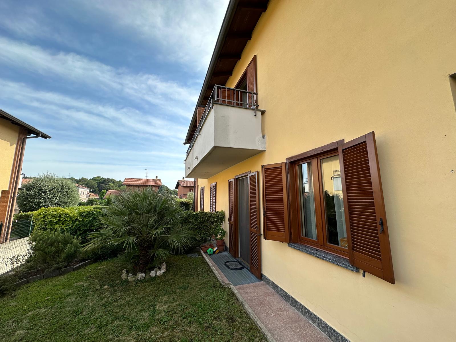 Alzate brianza (Co) : Villa 