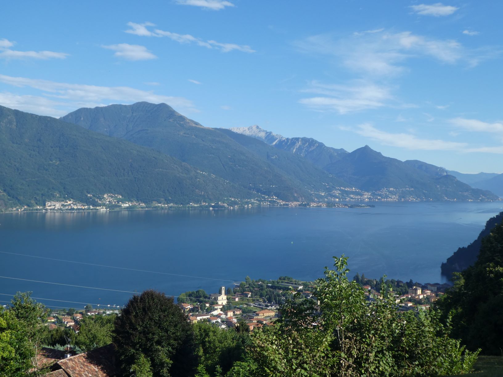 Dongo (Co) : In zona limitrofe Dongo. casa semi-indipendente con vista lago