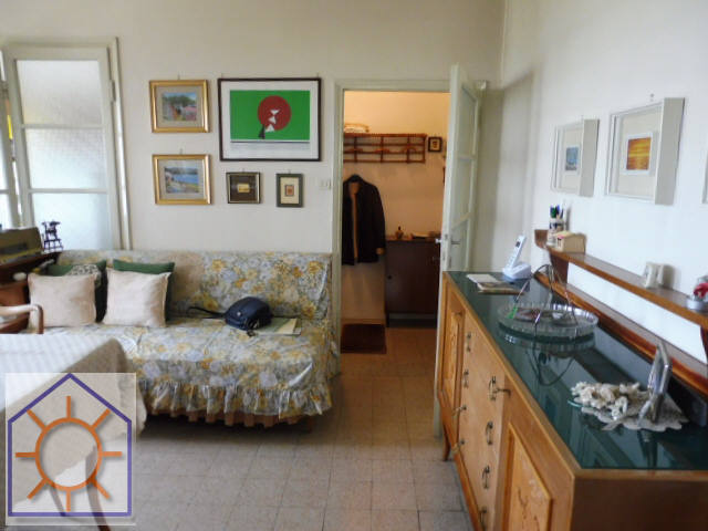 Inverigo (Co) : Bilocale con giardino, box
